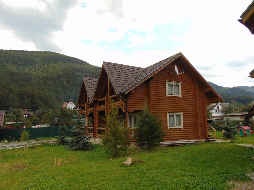 Leoslav Apartments Tatariv Buitenkant foto