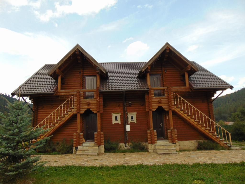 Leoslav Apartments Tatariv Buitenkant foto